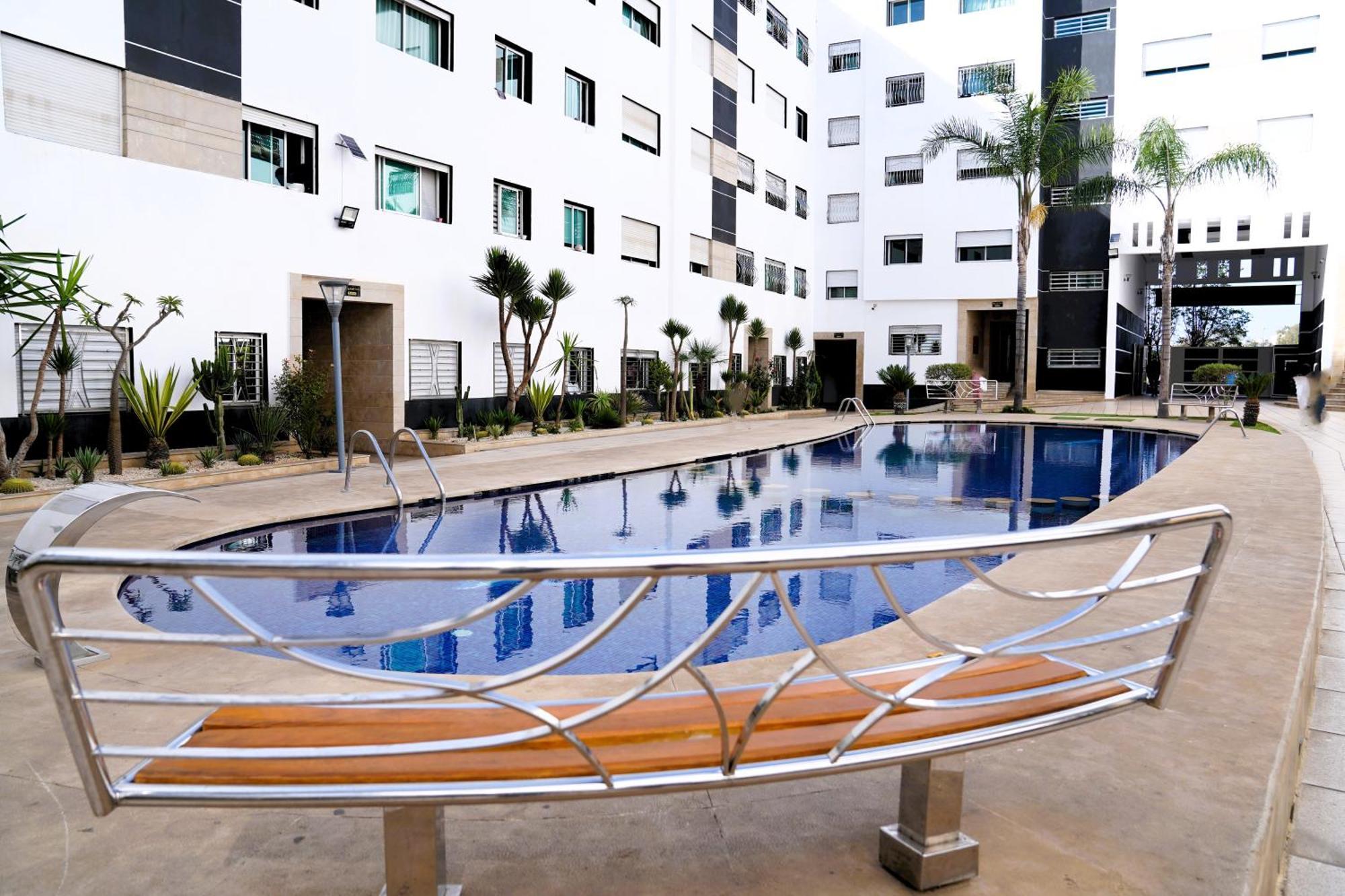 Confort Et Piscine, A 5 Min De Rabat Et Aeroport Salé Bagian luar foto